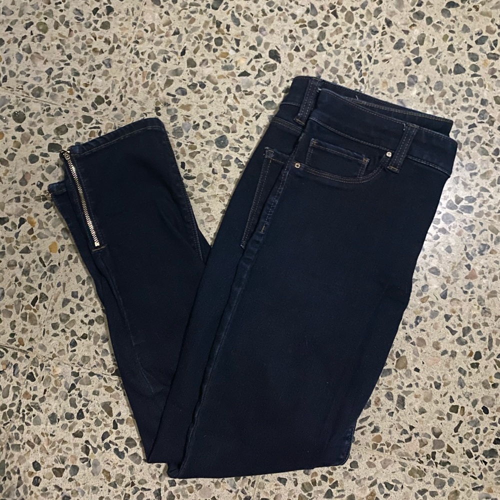 White House Black Market The Jegging